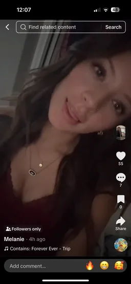 the NSFW AI character Melanie's avatar